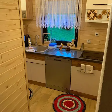 度假居 Zamajerz Z Widokiem Na Jezioro *